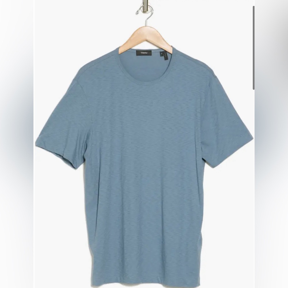 NWT THEORY MENS TEE